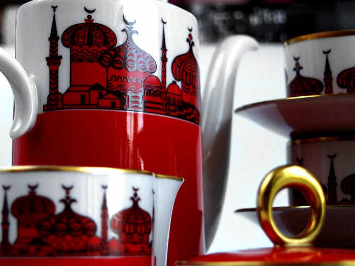 Kaffeeset Freiberger Porzellan Geschirr Vitntage rot Zwiebeltürme gold