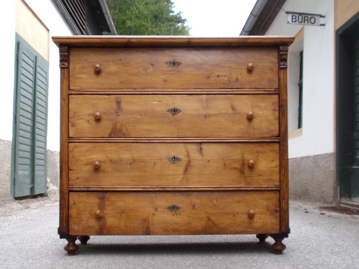 Kommode Landhaus Vintage saniertes großes Bauernmöbel