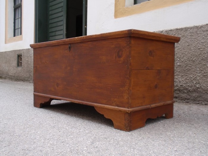 Truhe Weichholz