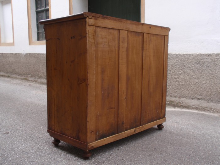 Kommode Landhausstil