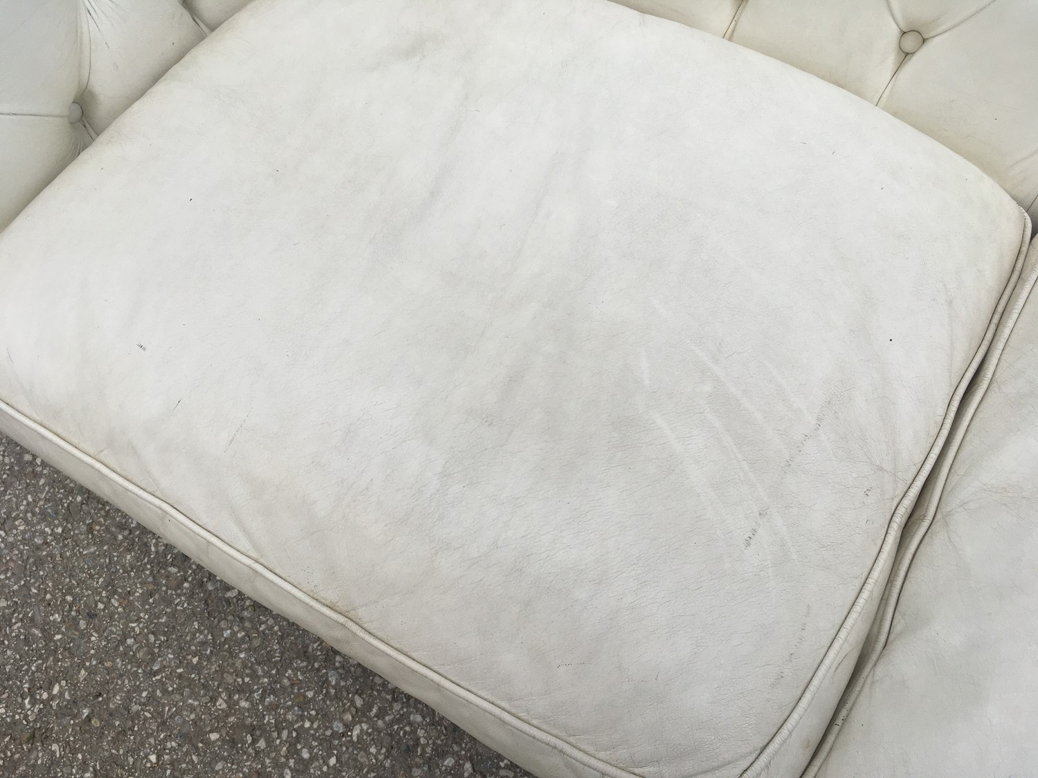 Sofa Couch Chesterfield Leder creme weiß Clubsofa Dreisitzer