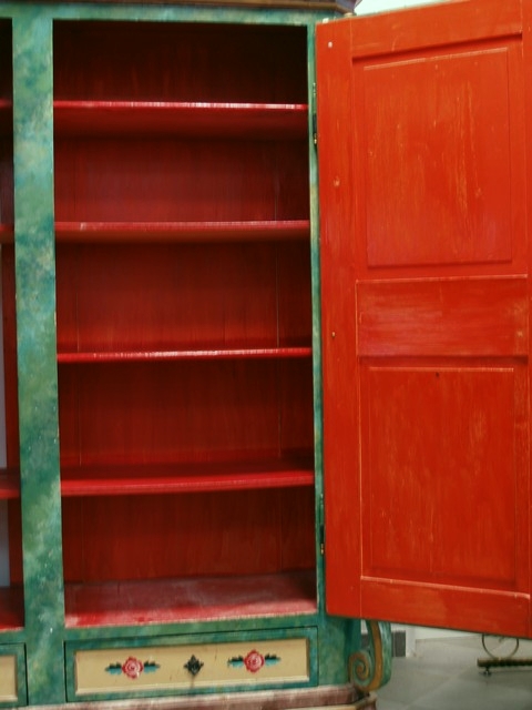 antiker Vollholz Schrank Bauernschrank bemalt