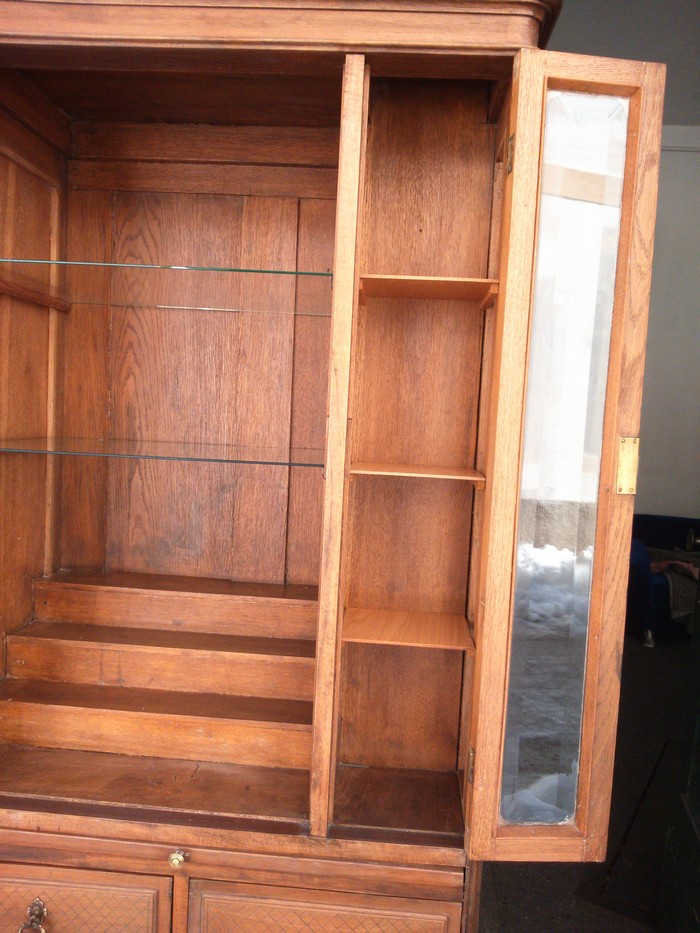 Bücherschrank antik