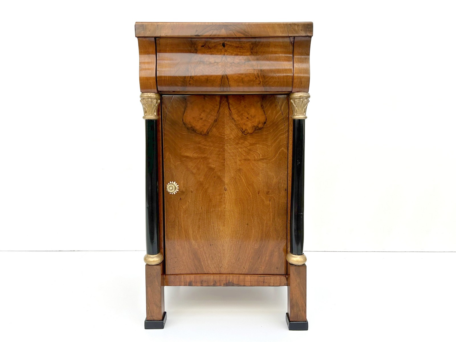 antike Möbel Biedermeier Kommode Nuss restauriert shipping USA worldwide