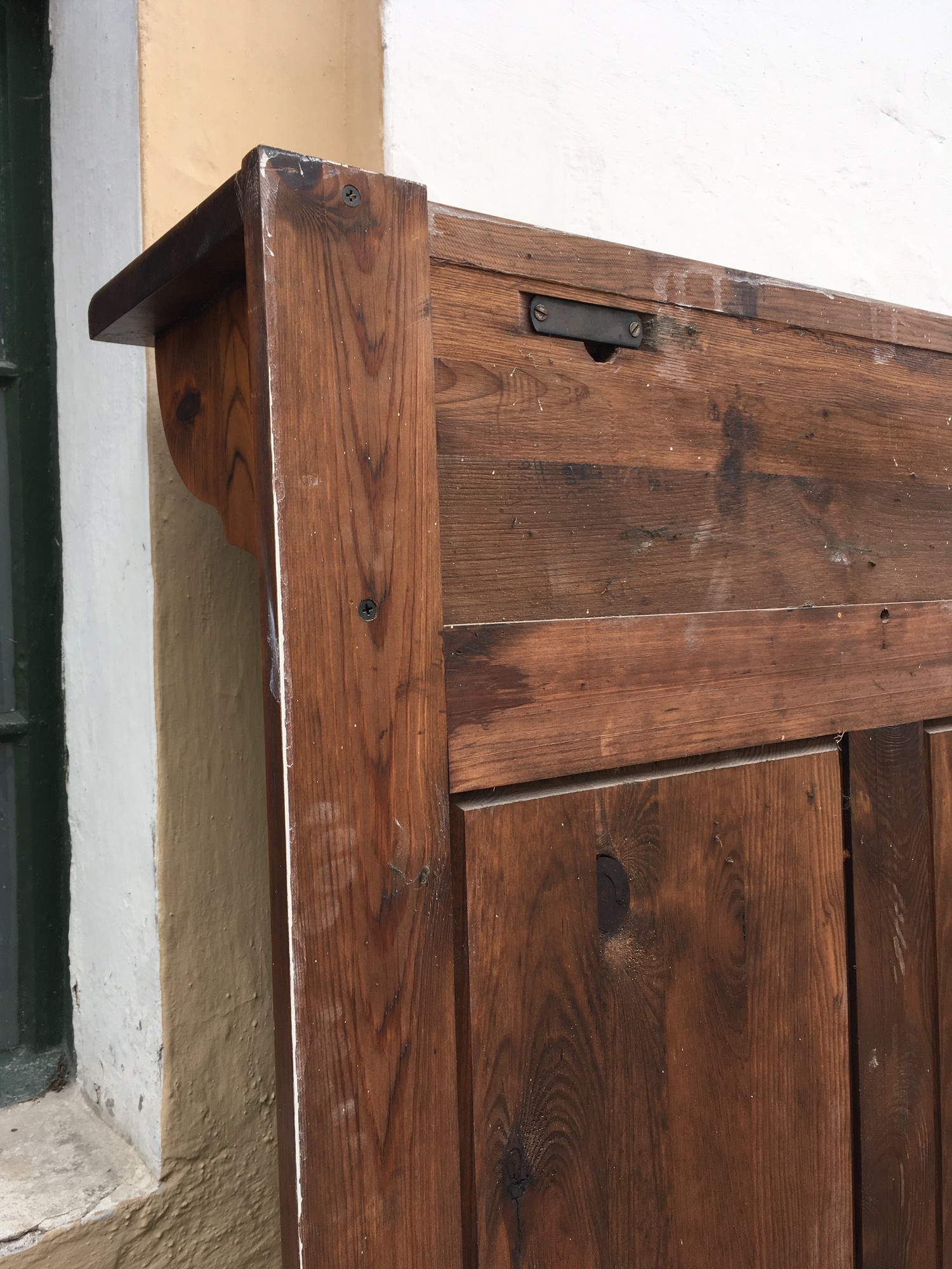 Garderobenwand Garderobe Garderobenpaneel kassettiert Landhausstil Weichholz