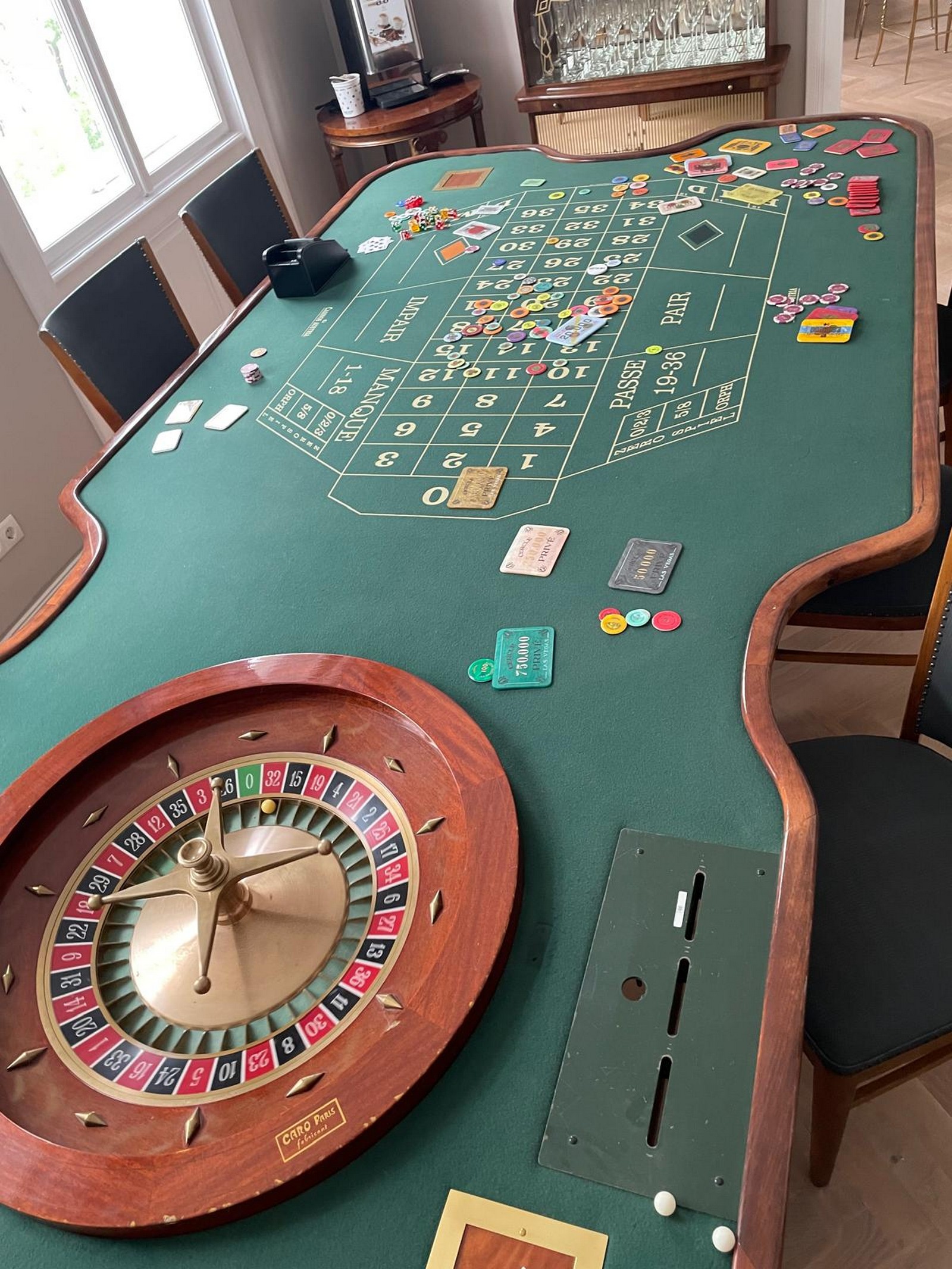 Roulette-Tisch Casino Roulette-Rad Caro Paris Roulette-Tisch Casino Roulette-Rad Caro Paris