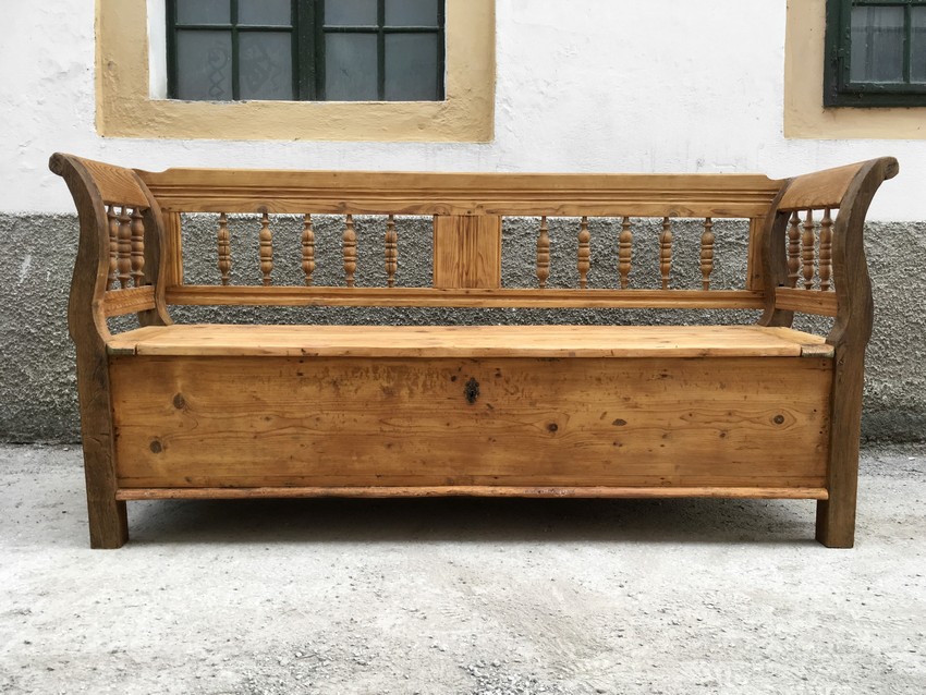 Kuechensitzbank Truhe antik