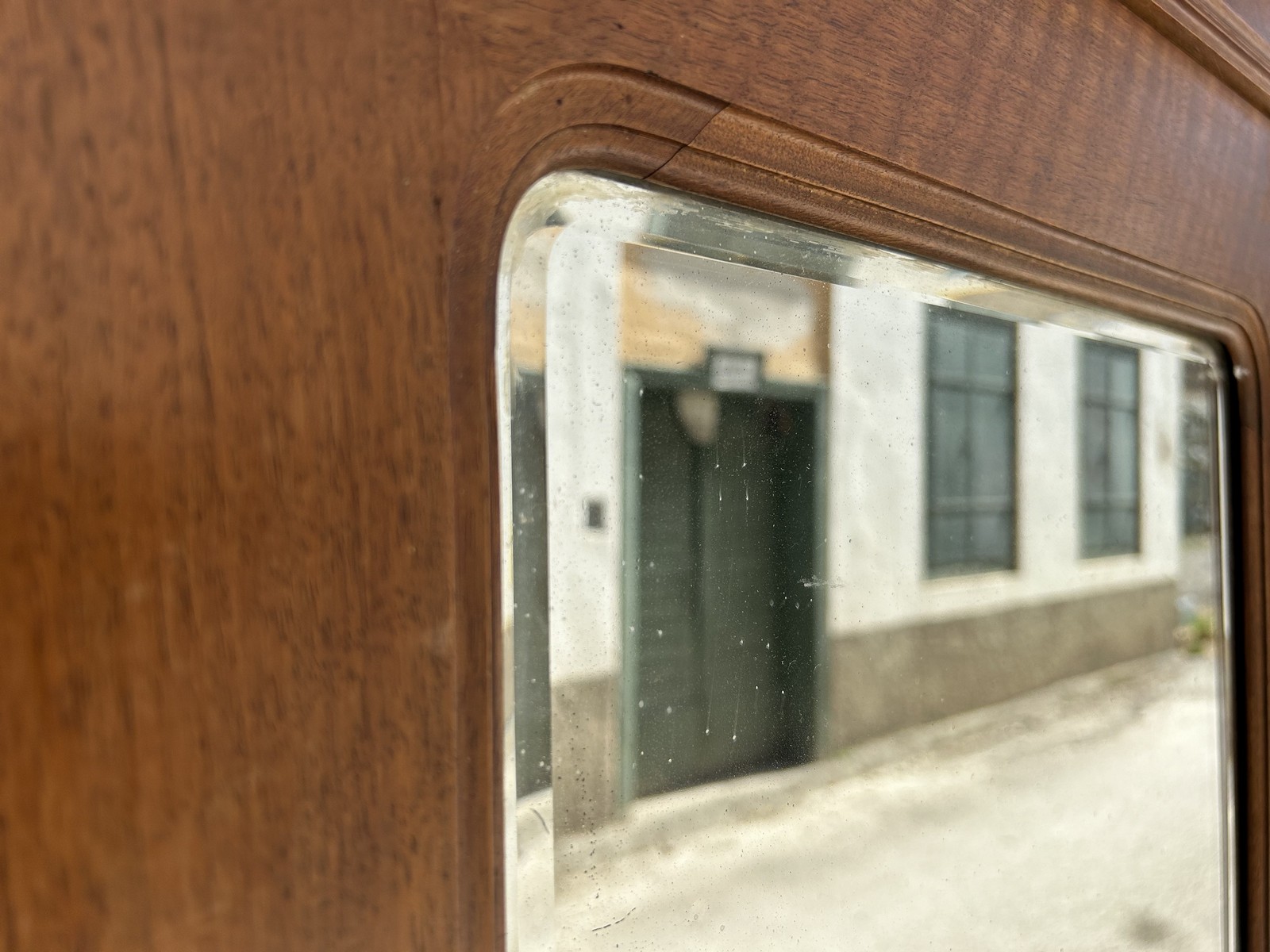 Historismus Spiegelschrank Garderobenschrank antik ca. 1880