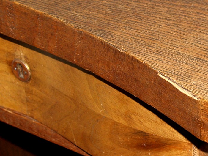 Schreibtisch Rollladen