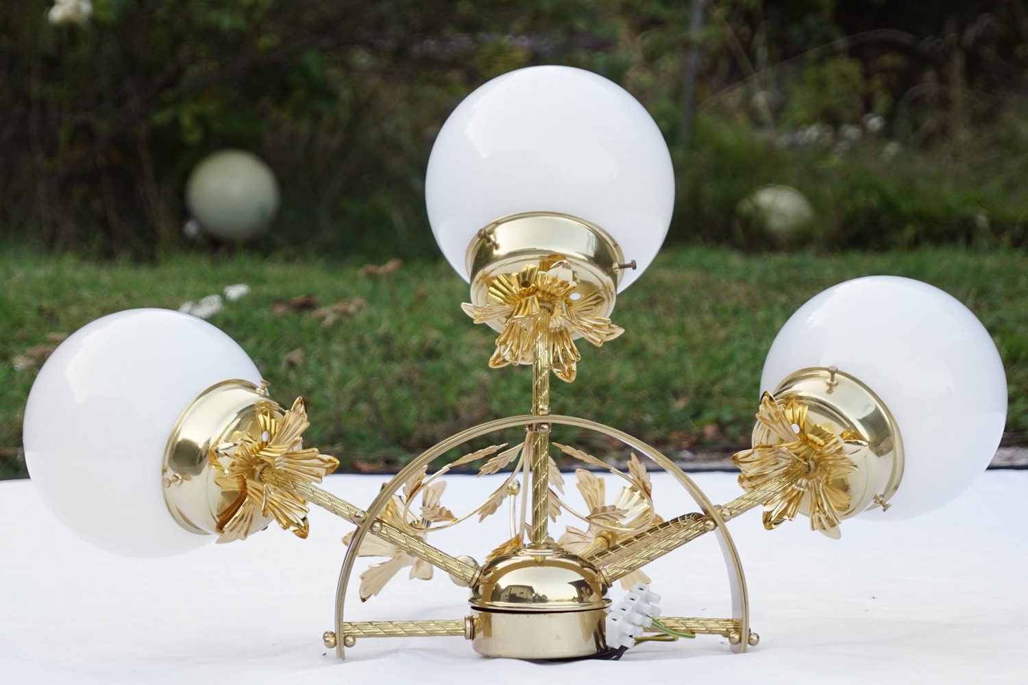 Wandlampe Orion Wien goldener Leuchter Glaskugeln "Opernball" Antikstil Lampe