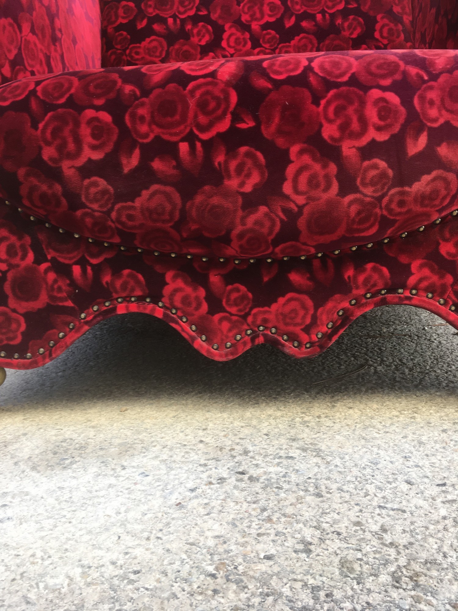 BRETZ Sofastuhl Emily rot Rosenstoff Designklassiker