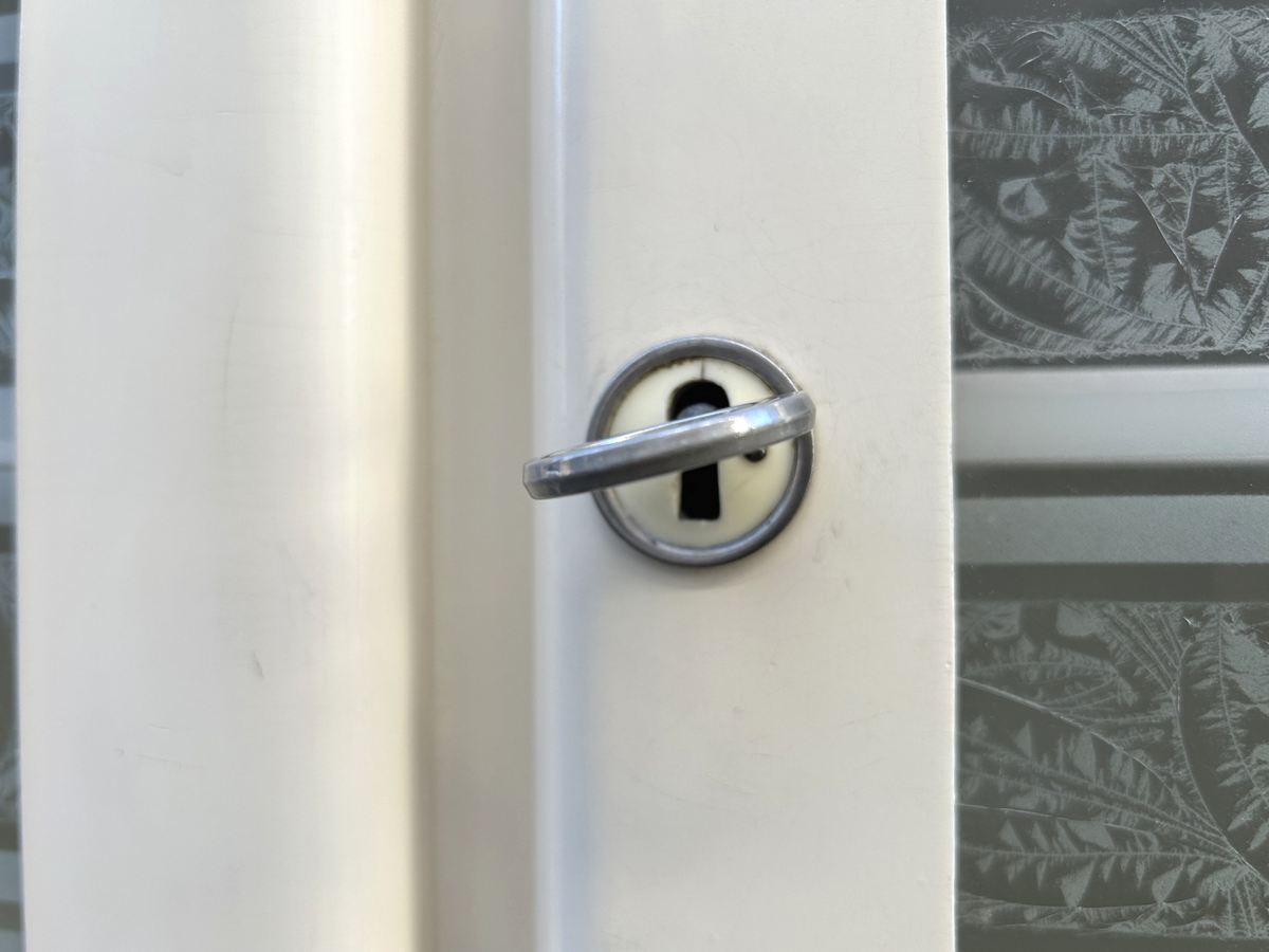 Vintage Vorratsschrank antik Küchenmöbel