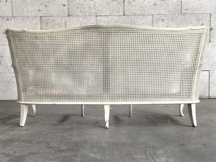 Antikes Sofa Wiener Geflecht weiß