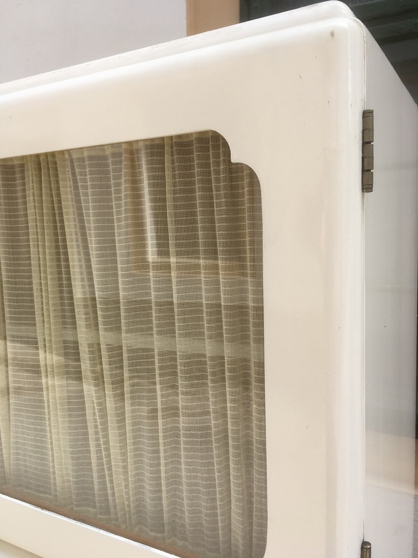 Vintage Kuechenschrank