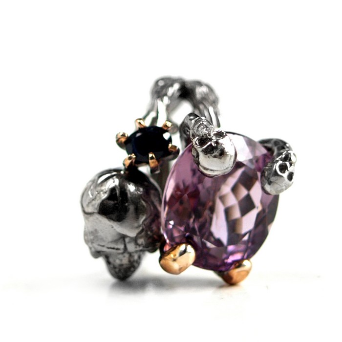 Ring Totenkopf 925 Silber Edelsteine Amethyst