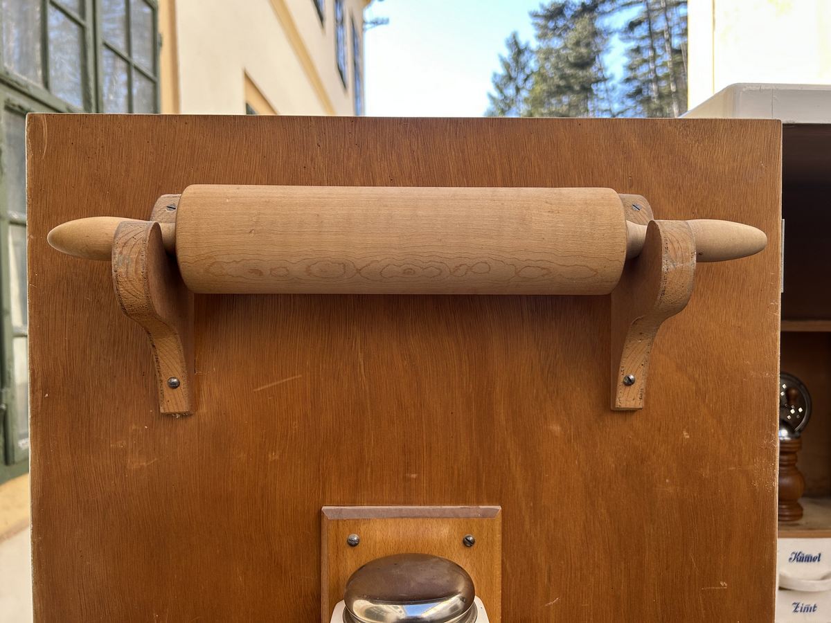 Nudelholz antiker Küchenschrank Massivholz