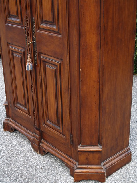 Dielenschrank Antikstil