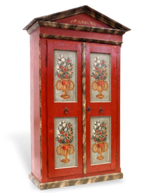 Antiker Bauernschrank rot bemalt