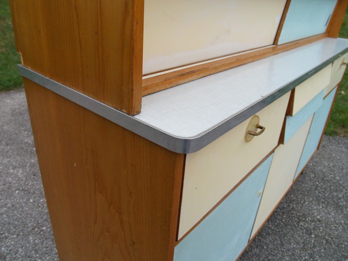 Küchenschrank Vintage Pastell