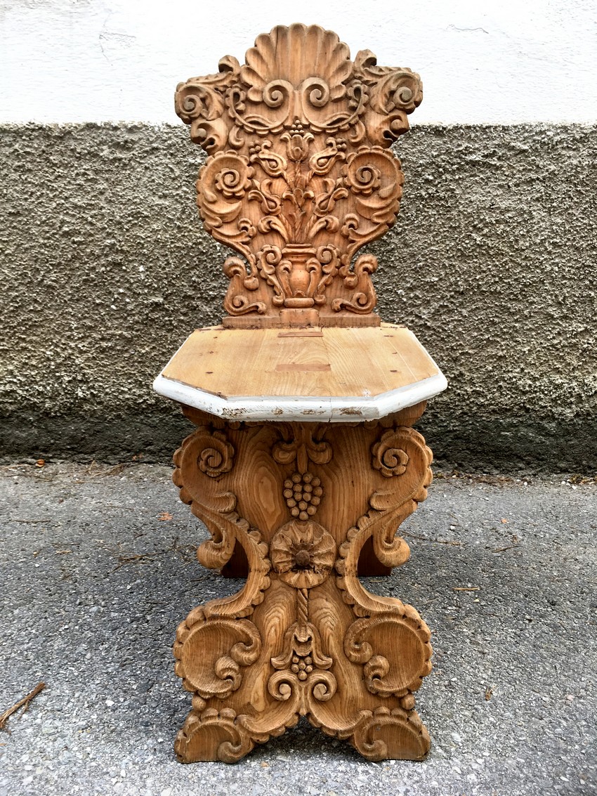 Renaissance Stuhl Fratzen Möbel antik