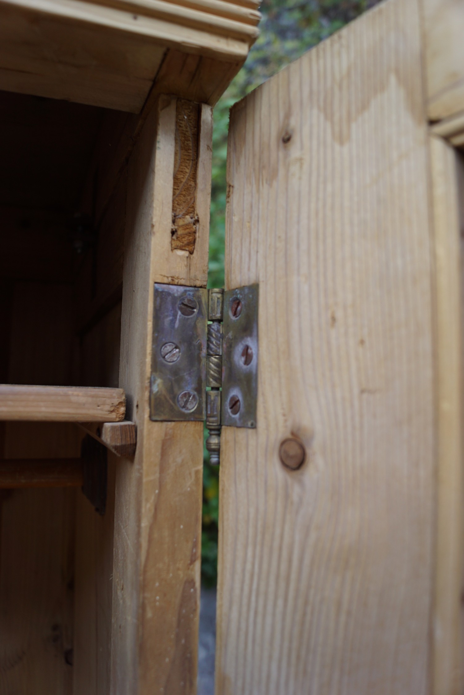 Bauernschrank antik Weichholz Dielenschrank Spiegel Schrank Kasten Bauernmöbel Garderobe kleiderschrank