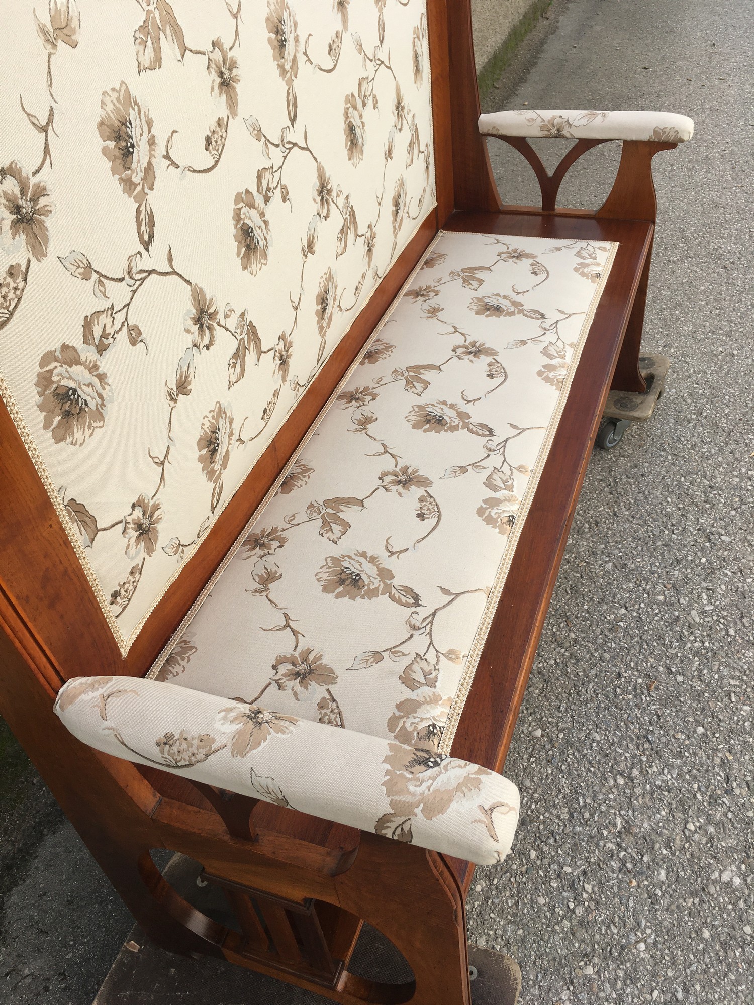 Jugendstil Möbel Jugendstil Sofastoff Bronze floral Magnolien Rosenlaub