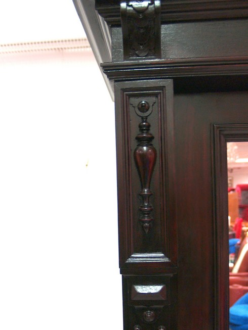 Dielenschrank restauriert Gründerzeit