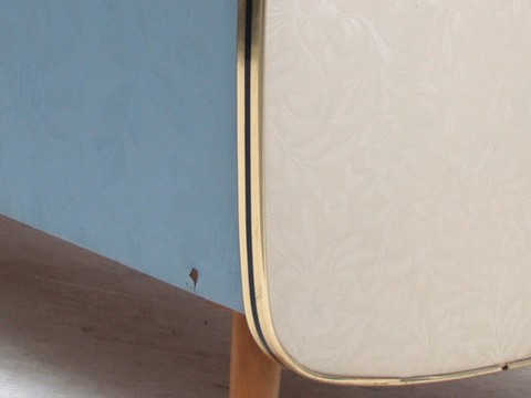 Vintage Hocker Wäschetruhe