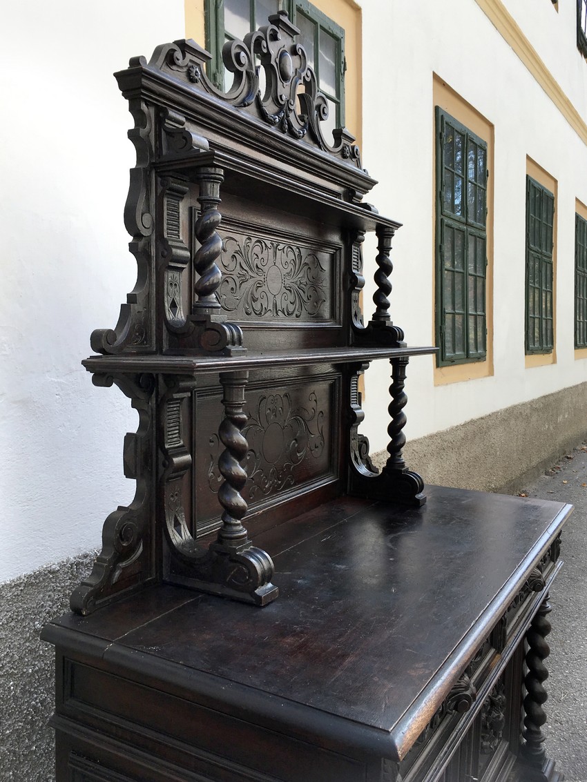 Buffet Schrank antik Anrichte beschnitzt