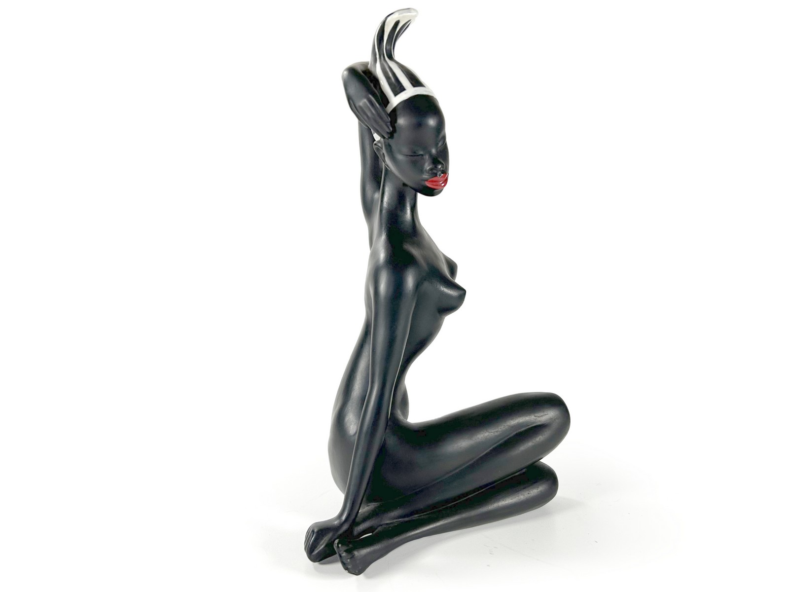 Cortendorf Akt Figur Keramik Afrikanerin