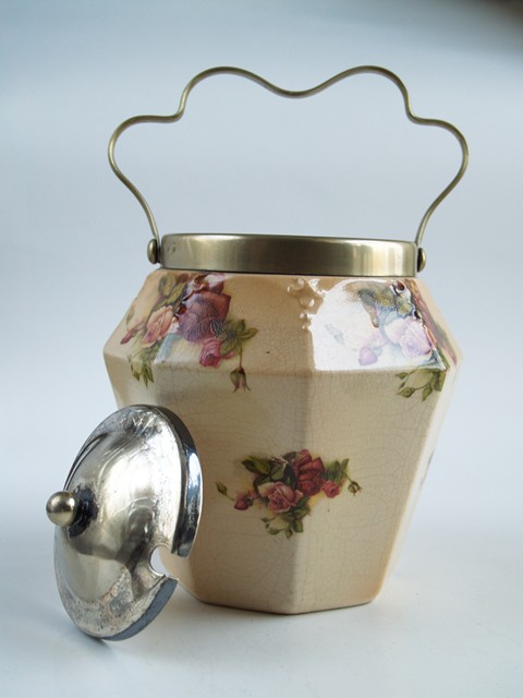 Keramikdose Rosendekor