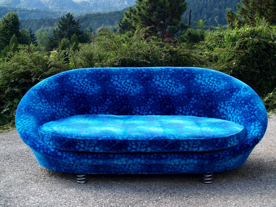 Bretz Sofa Pool