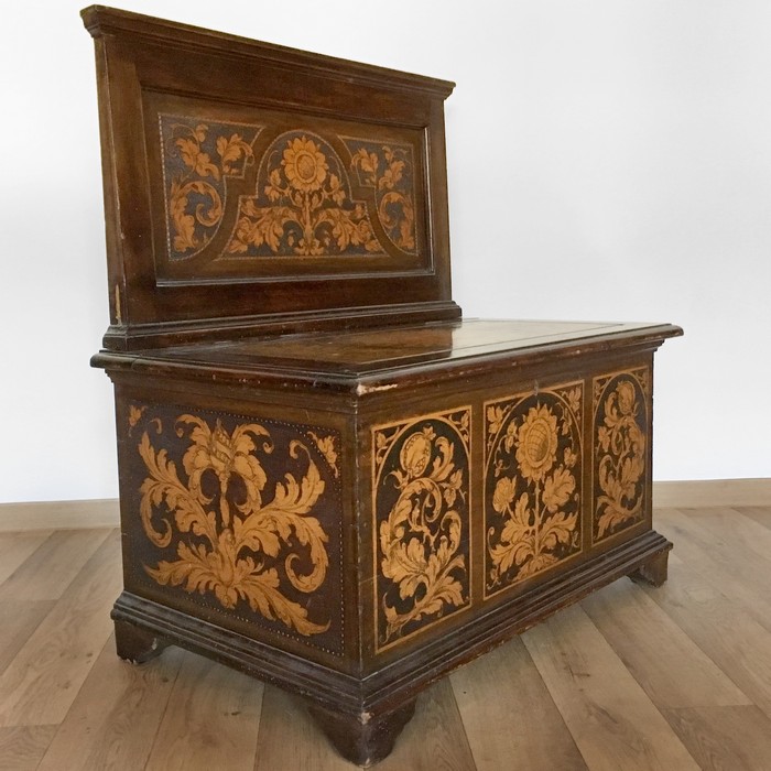 Sitztruhe antik Vollholz