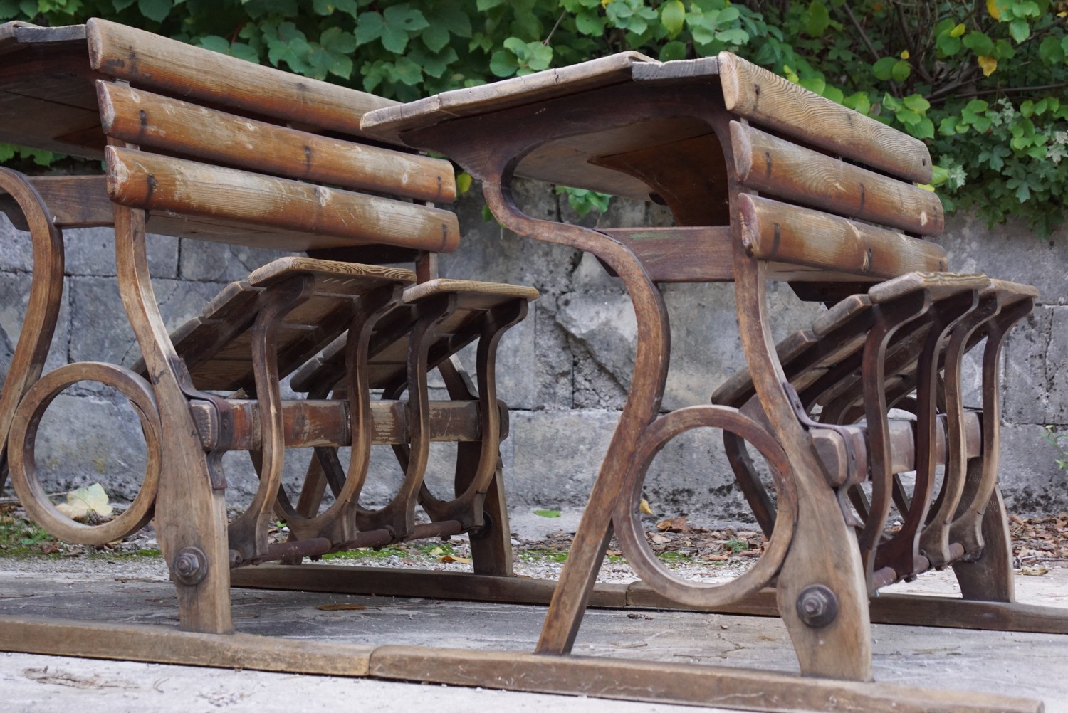 Sitzbank Schreibtisch Sitzbänke antik Tische Bugholz Vintage Industrial Design Holz Metall