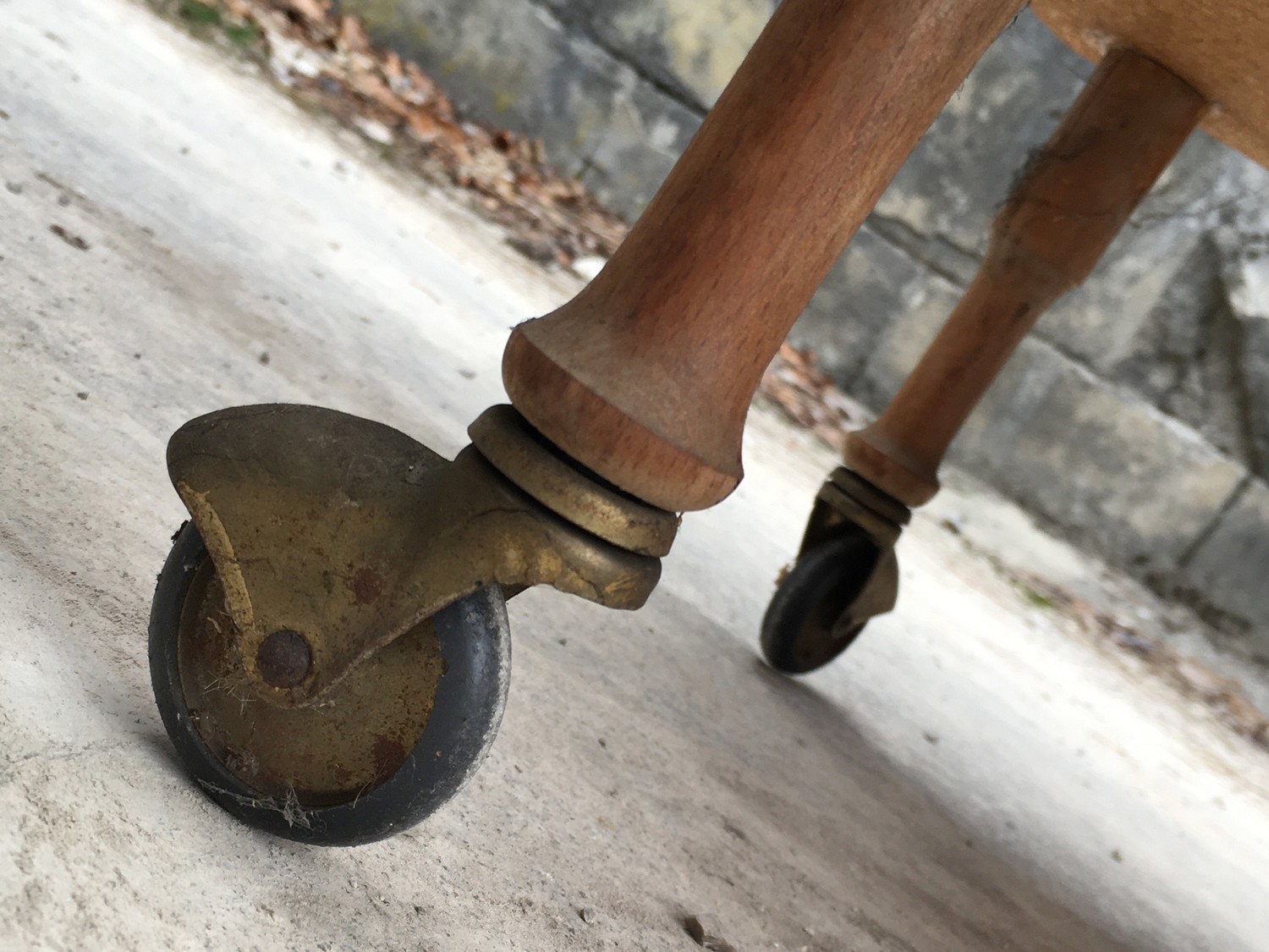 Servierwagen Barwagen Serviertisch Retro Vintage Midcentury Sixties Rollen