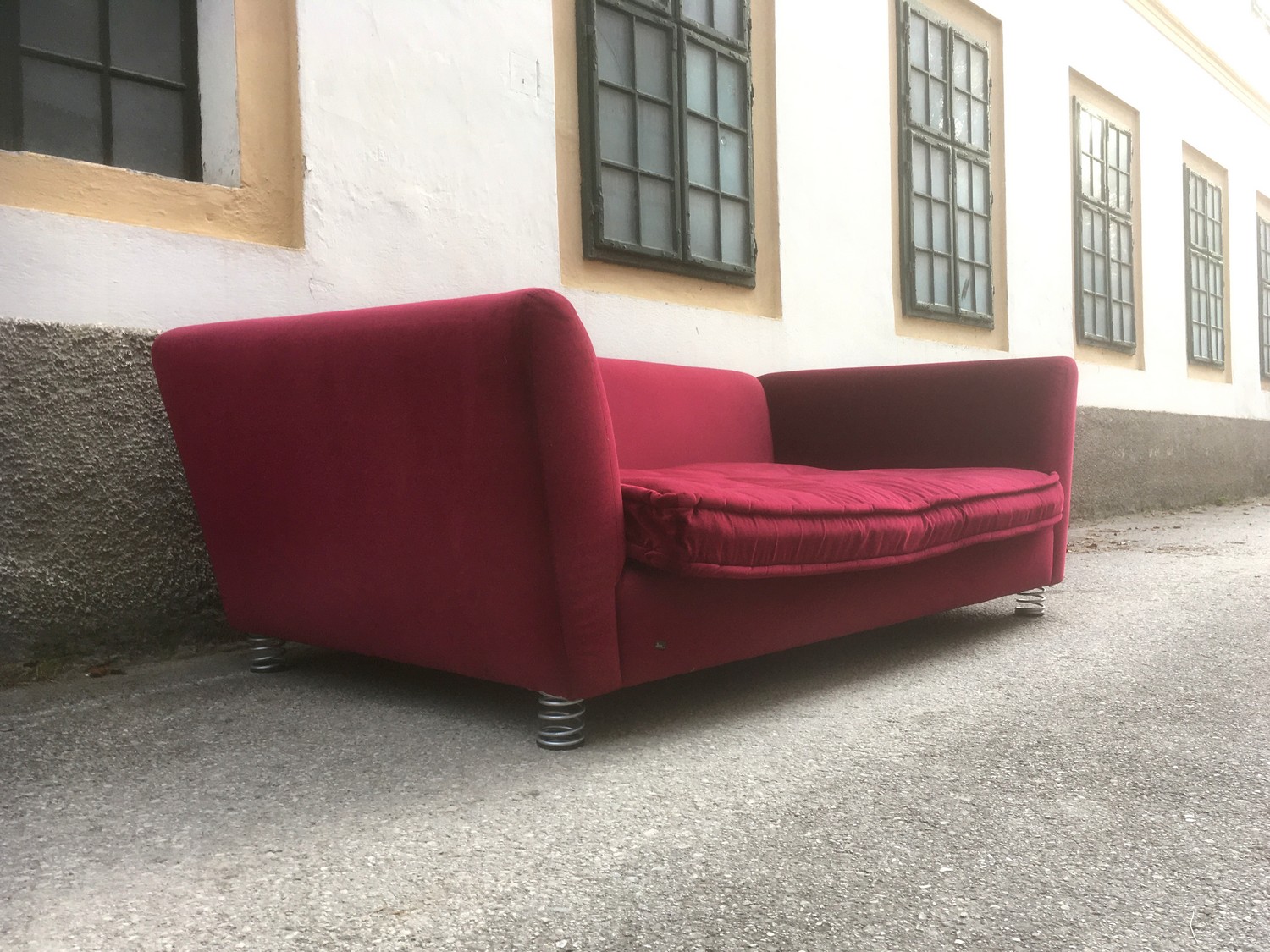 Sofa Bretz Monster dunkelrot Design gebraucht