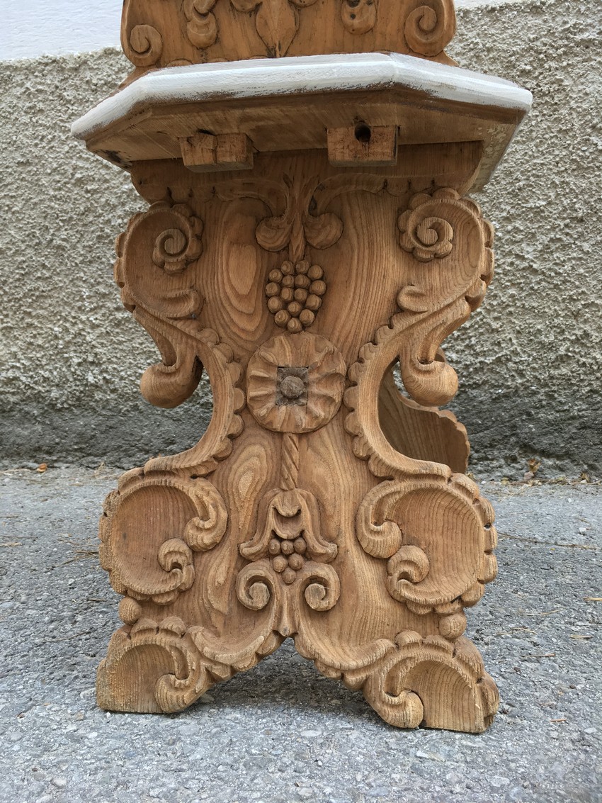 Renaissance Stuhl Fratzen Möbel antik