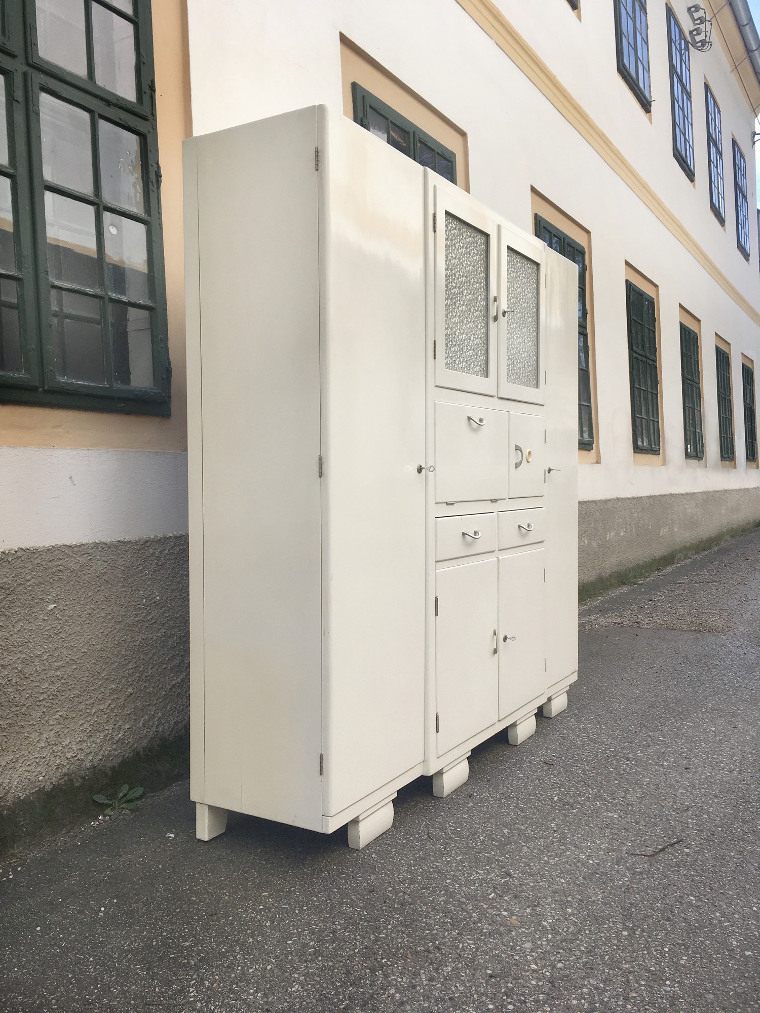 Küchenschrank Vintage creme Omas Schrank antik Vorratsschrank