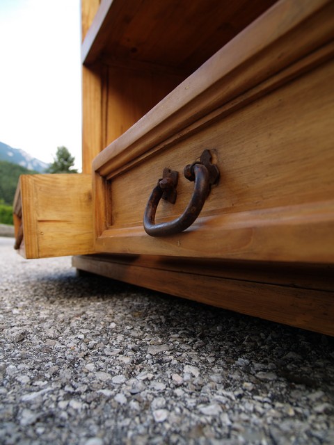 Pinie Schrank Vollholz Antikstil