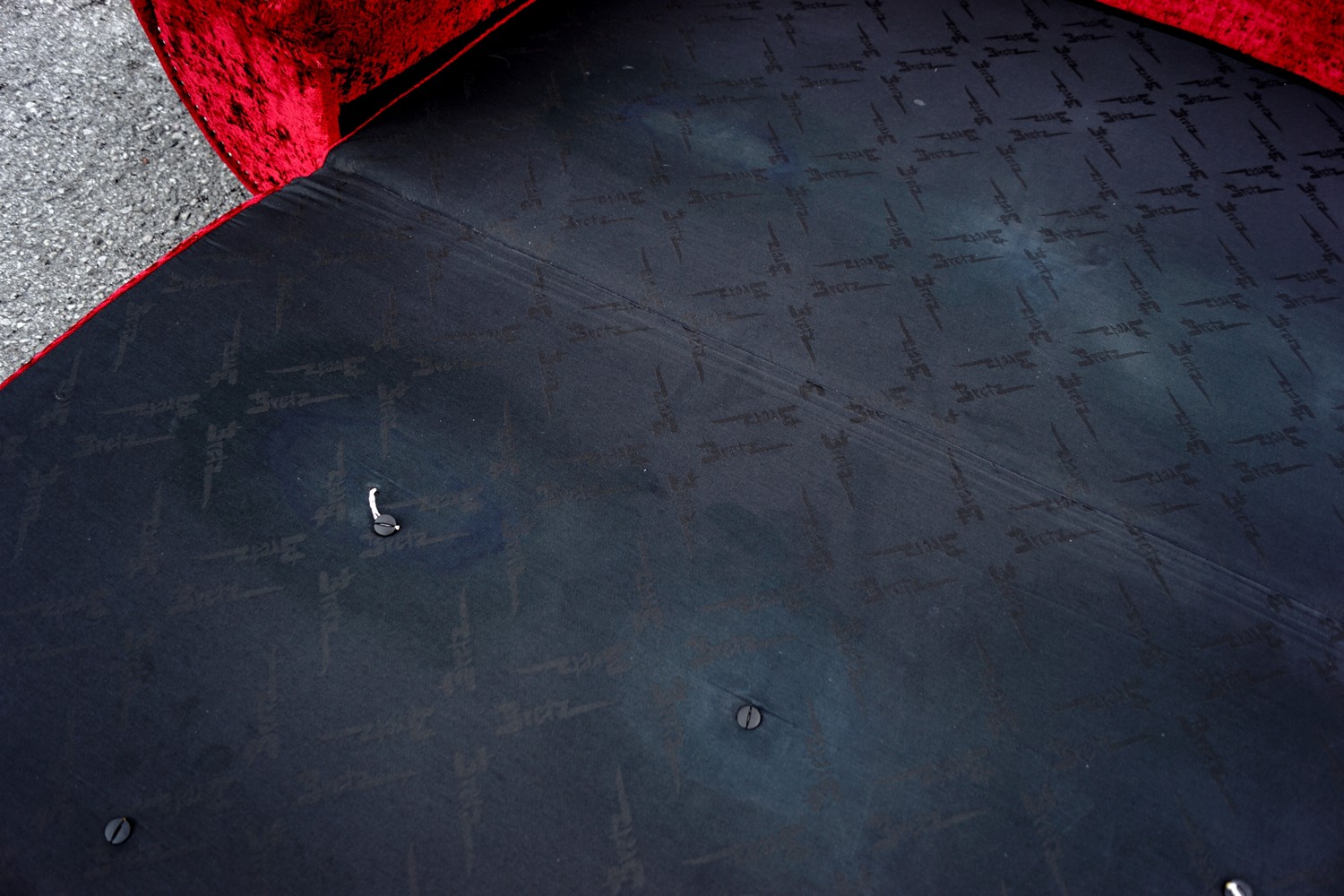 Bretz Gaudi Sofa rot ausziehbar Bettsofa Design Goethes GAlerie