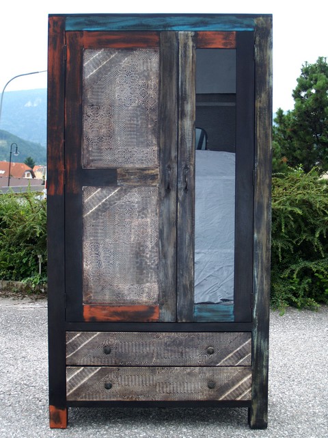 Industrial Style Dielenschrank