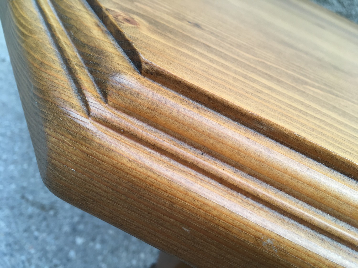Jogltisch massiv Tisch massiv Landhaus Couchtisch Weichholz Möbel
