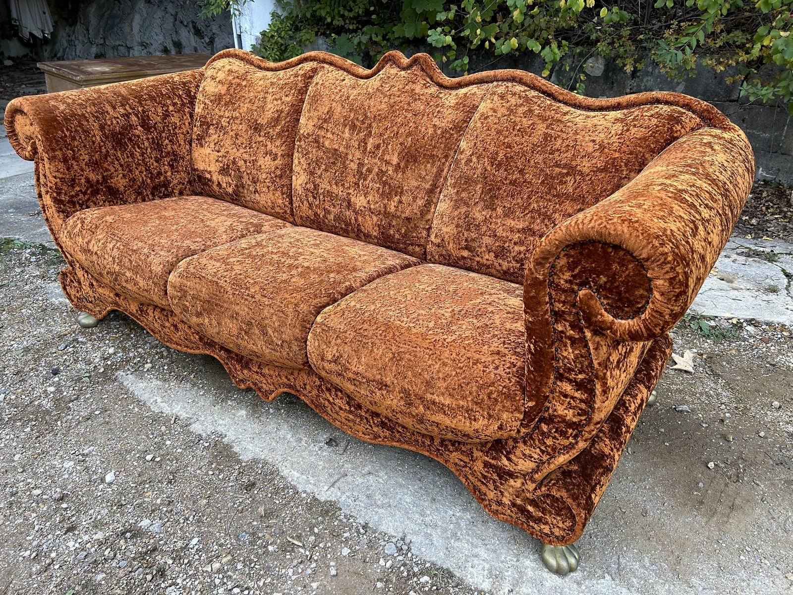 Barockes Sofa Bretz Bronze Glamoursamt Designklassiker Filmrequisite Möbel