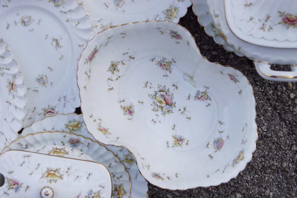 antikes Porzellan Komplettset blümchen gold eckig antikes Geschirr Shabby chic Vintage Jugendstil Teller Terrinne Sauciere
