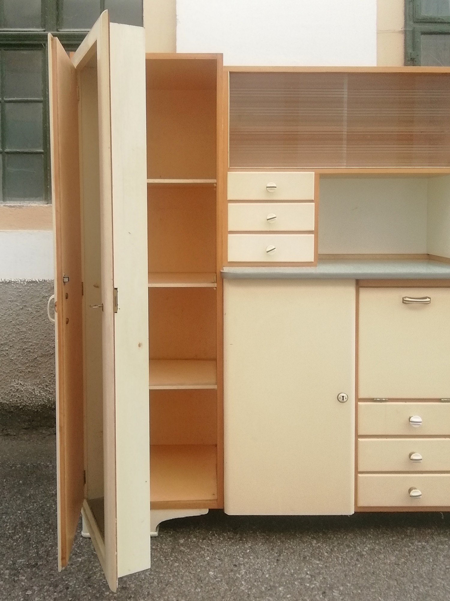 Küchenschrank antiker Schrank creme Vintage Kredenz Geheimtüre