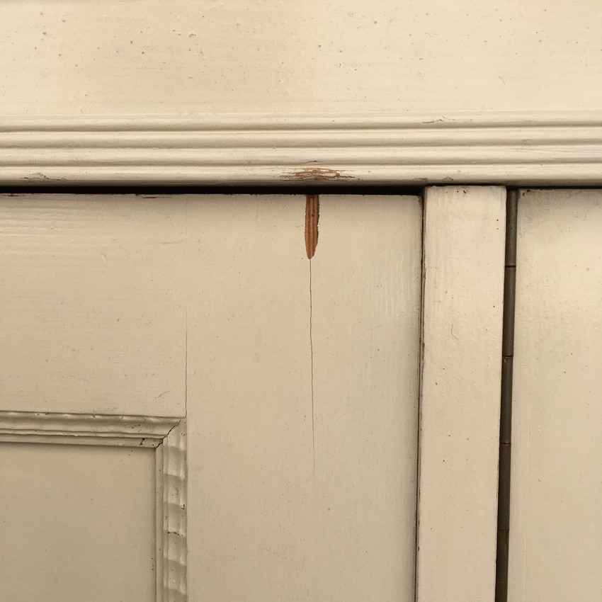 Dielenschrank Vintage Creme Vollholz Möbel antik