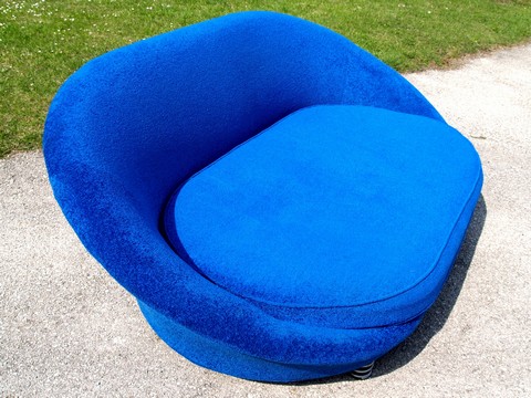 Bretz Pool Sofa blau