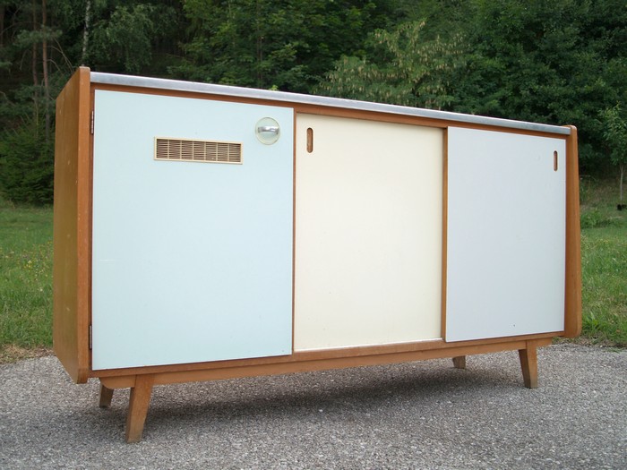 Vintage Küchenschrank Pastell Daisy 50er 60er-Jahre rosa blau Unterschrank Retro