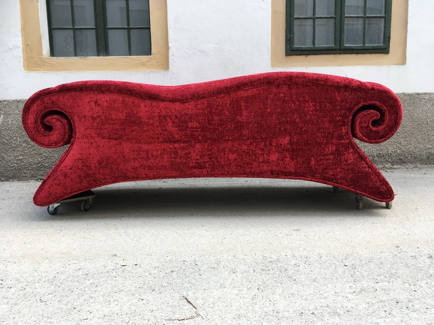 Mammut rot Sofa