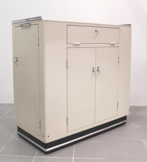 Metallkommode Midcentury Arztschrank